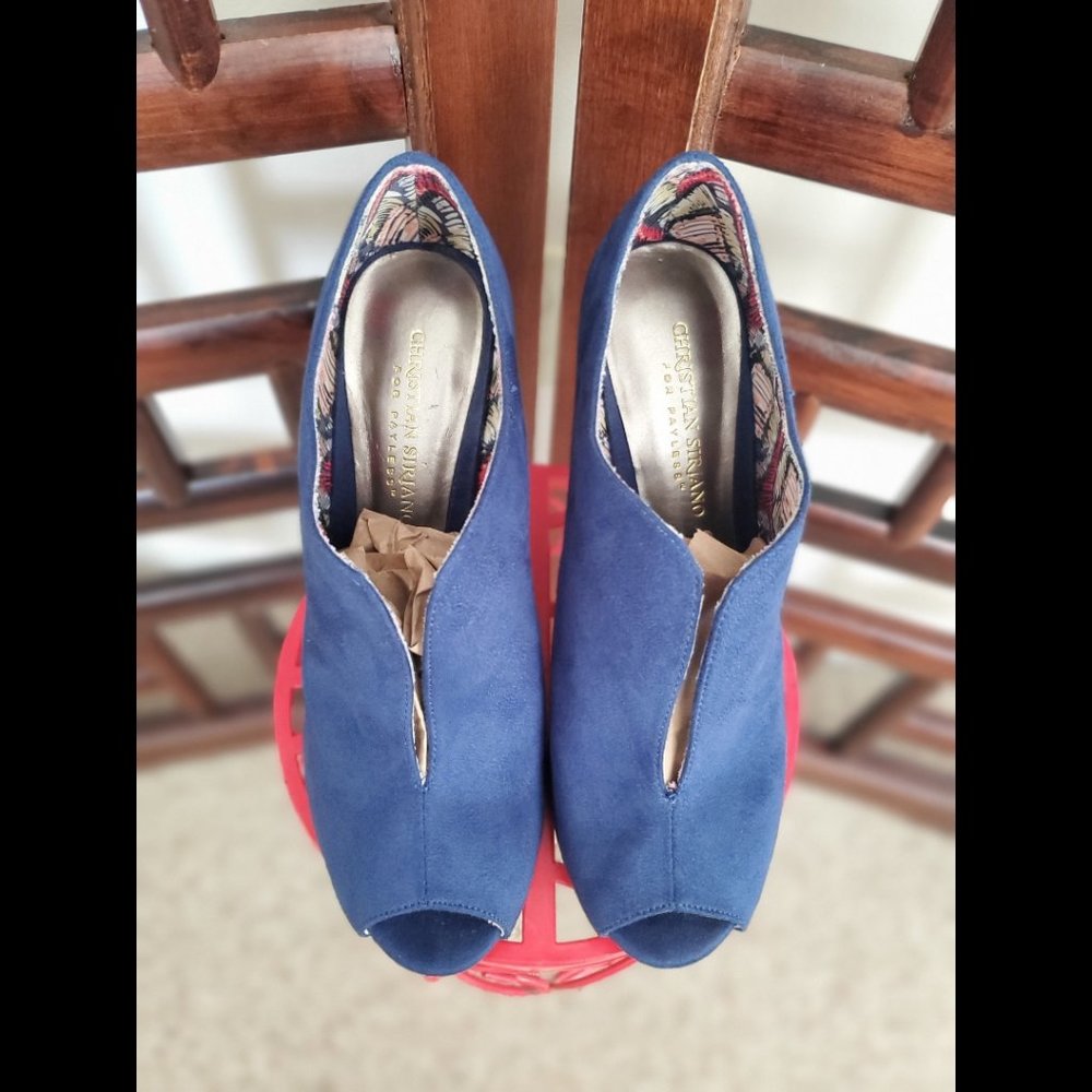 Christian Siriano blue Faux Suede Shoes Heels for payless (Size 8) - Picture 3 of 11